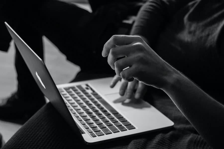 The Role of Networking in Small Business Success: Building Meaningful Connections